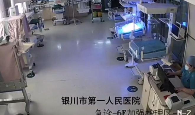 后续来了！网友表示：这嘉奖是不是低了麻将胡了试玩地震中高中生背起同学逃生(图12)